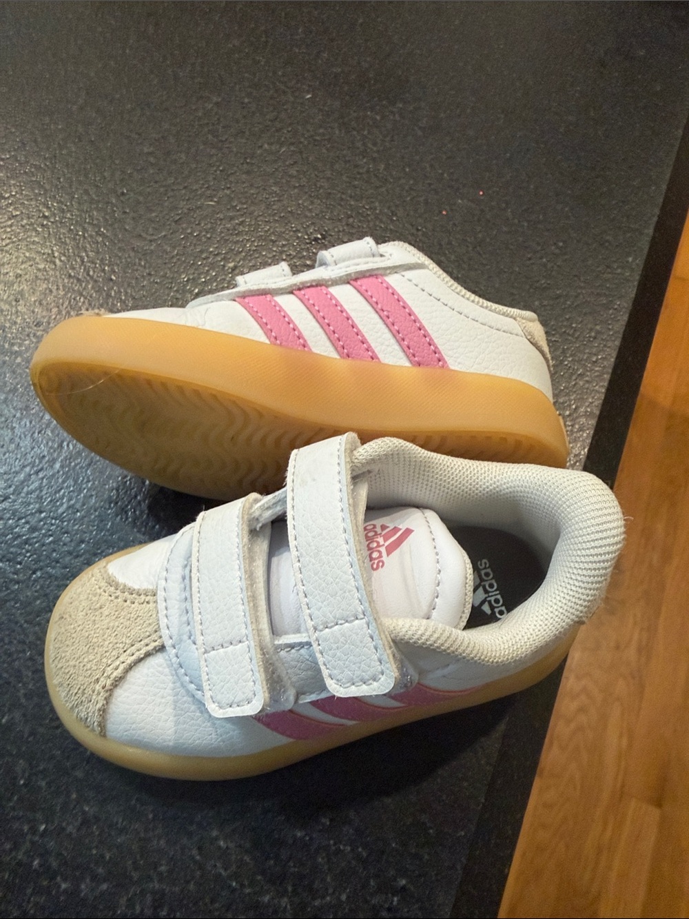 adidas toddler baby White Sneakers with Pink Stripes and Gum Sole